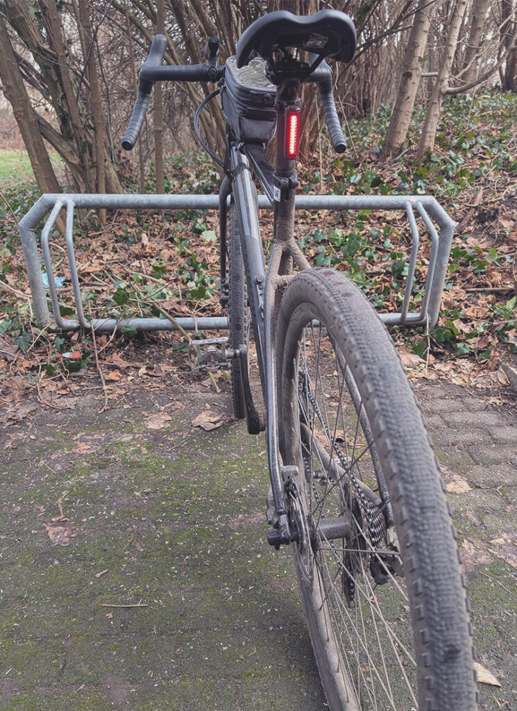 Template_NB-Motif-Portrait_Winter-Bike-Day