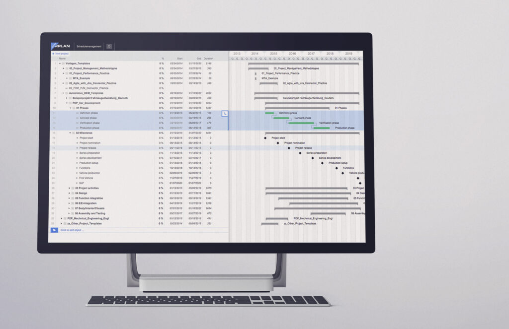 Desktop PC mit geöfffneter Projektmanagement Software Alex.Ai